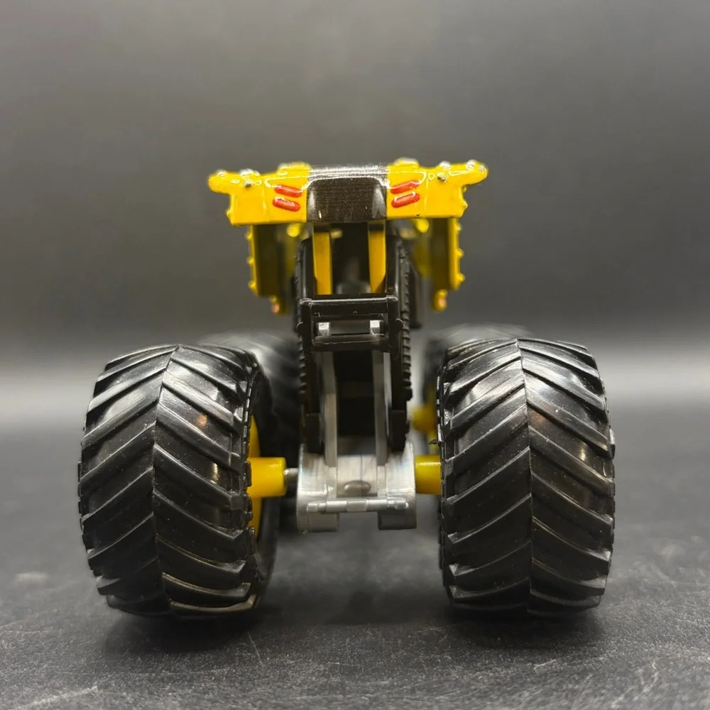 Monster Jam hot wheels